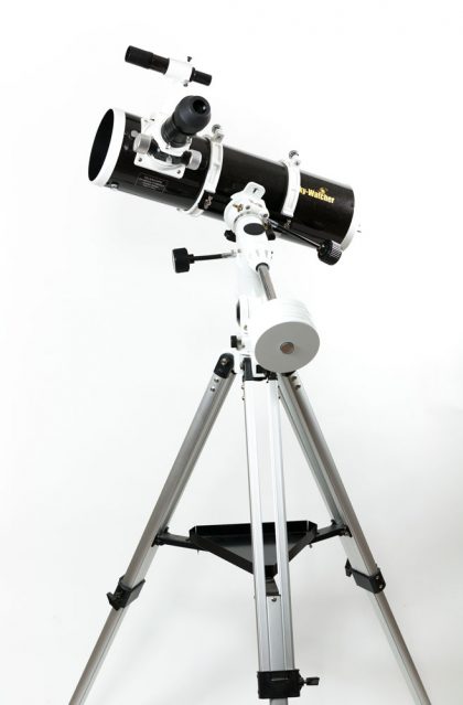 Sky-Watcher Explorer 130PDS ja EQ3-jalusta